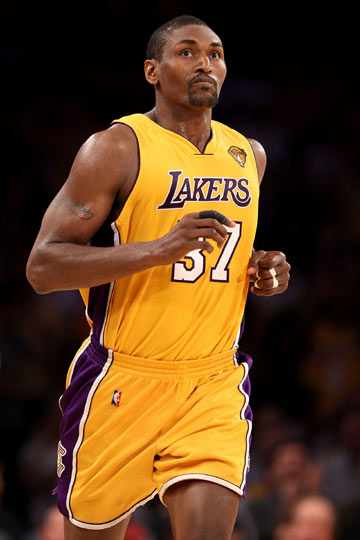 接下来的一个月再进10球，姆巴佩将跃升经典射手榜，仅次于梅西领先C罗（未来一月再进10球，姆巴佩将升至经典射手榜次席，仅逊梅西并反超C罗）