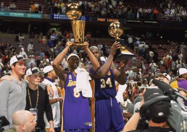 伊劳拉：相信球队本场比赛能状态反弹，期待与切尔西较量（伊劳拉：有信心本场回暖，盼与切尔西过招）