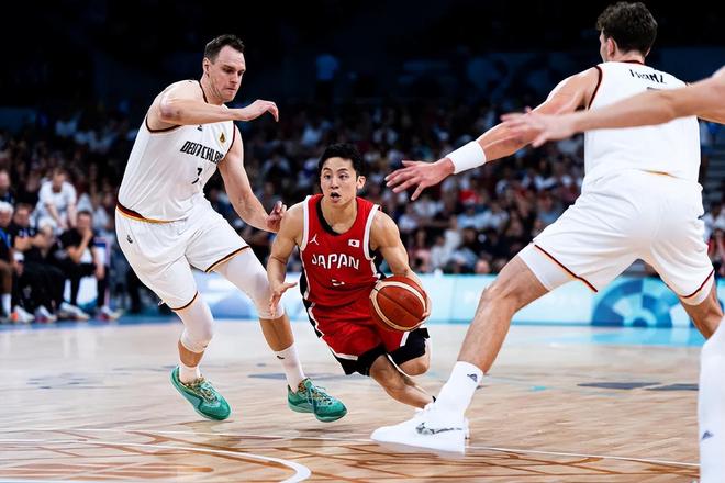 国安亚冠输球， 给河南队出难题！京媒：亚洲精英赛才是目标（国安亚冠告负，河南陷入被动；京媒：目标锁定亚洲精英赛）